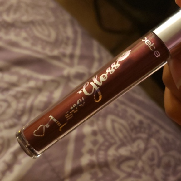 **Sold** Bebe Lip Gloss (6) - Picture 4 of 8